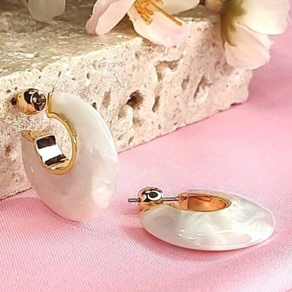 Gorjana Paseo Earrings White Marble Arc Hoops 18K Gold Plated - Picture 2 of 12